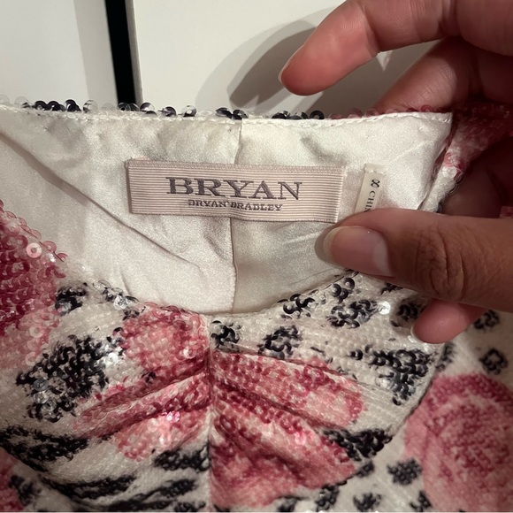 Bryan Bradley Ladies dressy sequin top - Picture 6 of 6